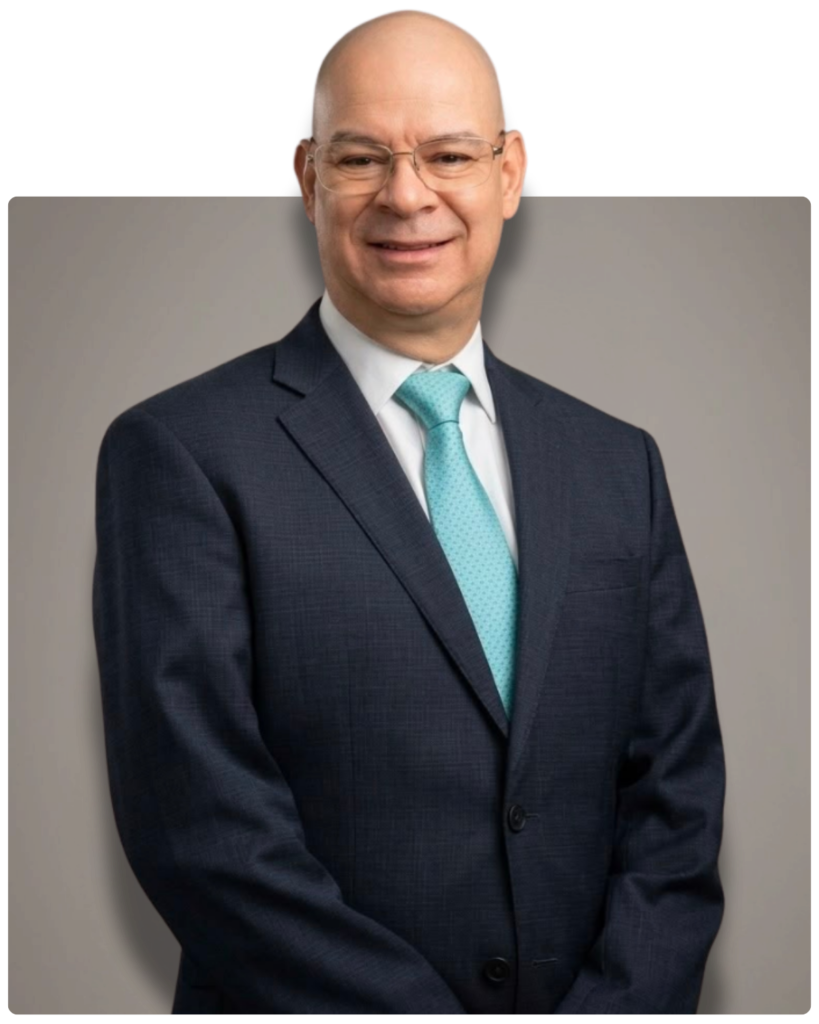 Mtro. Sergio E. Huacuja Betancourt