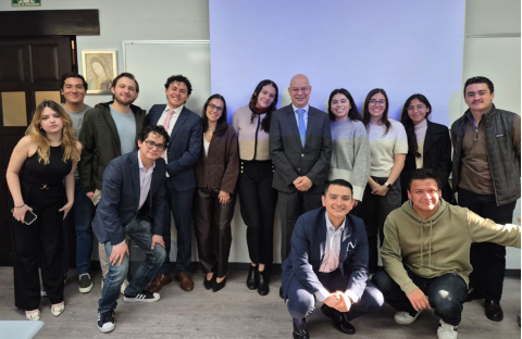 Cátedra de Integridad Corporativa y Profesional